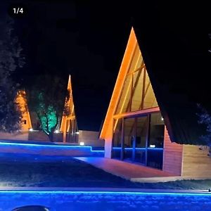 Ciragan Deluxe Botanik Park Bungolov Evleri